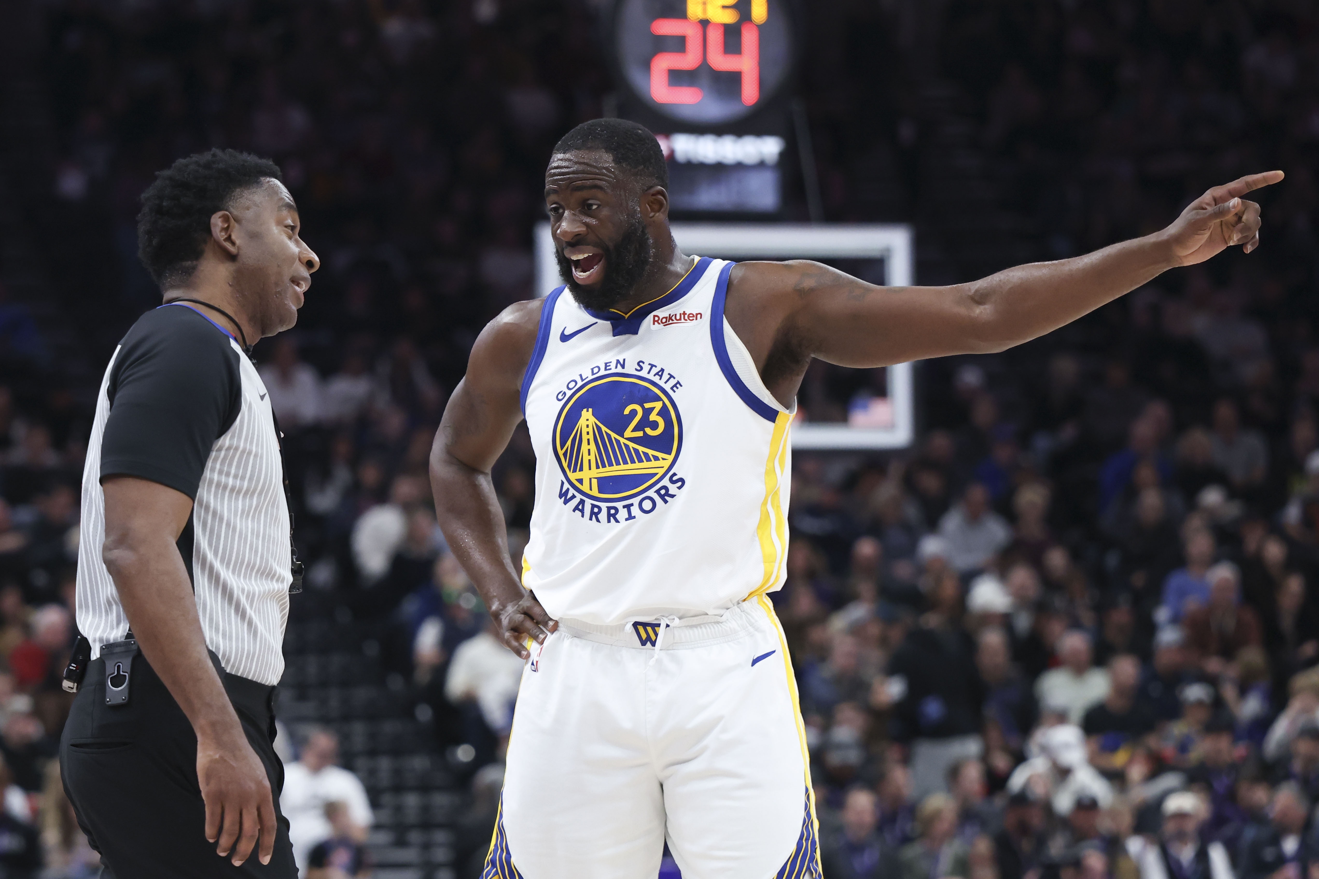 云体育入口-胜率跌破5成!勇士未来赛程:主场战狼 东部5连客&客战独行侠